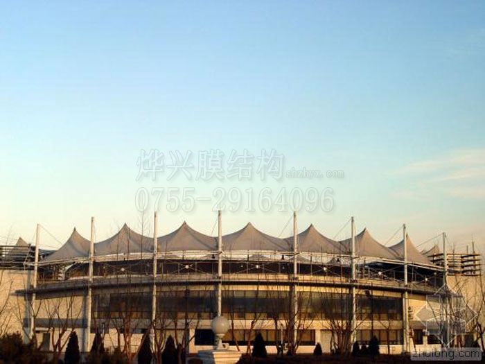 高层建筑膜结构.jpg